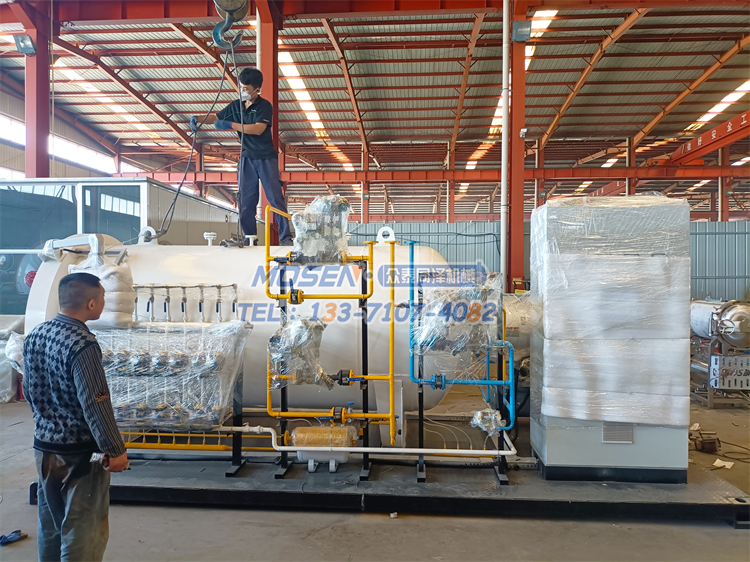 <b>復(fù)合材料無人機熱壓罐</b>